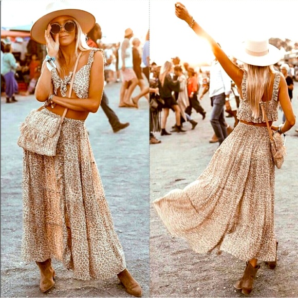 Spell cheetah print skirt Size Large